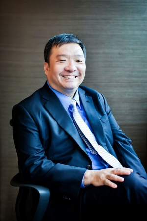 Mr Sitoh Yih Pin